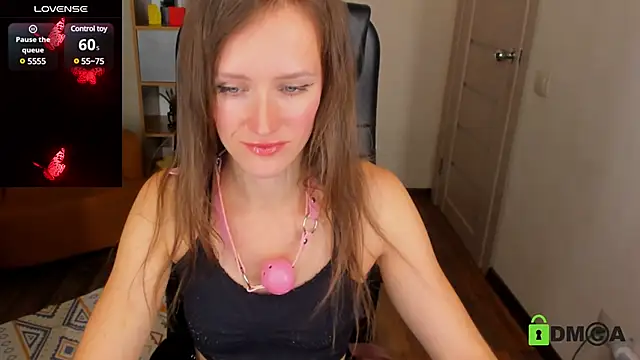 FrancescaCollins online show from December 13, 1:55 pm