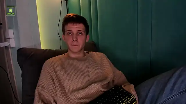 Snapshot of MarkGWalker chatting on February 19, 10:45 am MarkGWalker online show from February 19, 10:45 am