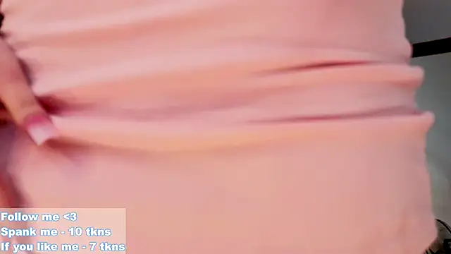 VioletMills online show from December 5, 12:30 am