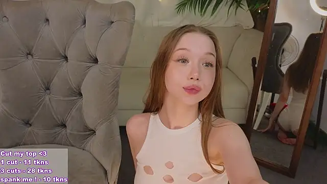 VioletMills online show from December 11, 11:43 pm