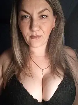 Snapshot of Ant0nina chatting on December 1, 10:10 pm Ant0nina online show from December 1, 10:10 pm