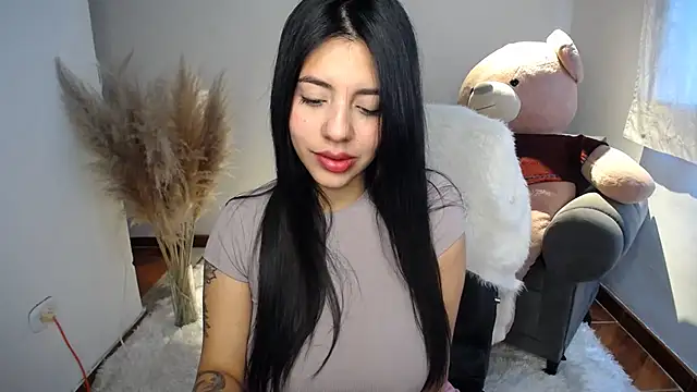 Alin Aly online show from December 1, 2:44 pm