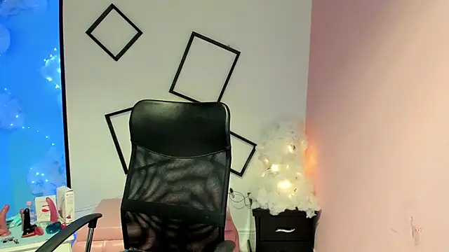 Emmily Walker online show from September 26, 3:10 am