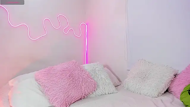 karly rioss online show from March 9, 9:35 am