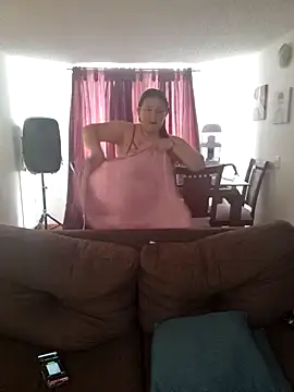 Snapshot of kitty_84 chatting on September 10, 5:46 pm kitty 84 online show from September 10, 5:46 pm