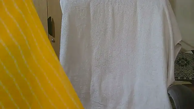 Cute Ruhi99 online show from September 25, 6:39 am