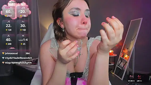 lilly Cherry  online show from January 31, 4:38 pm