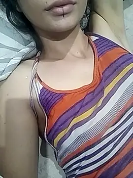 tyffani420 online show from January 25, 3:30 am