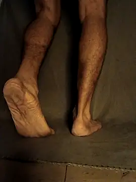 Snapshot of brownfeet chatting on November 20, 5:51 am brownfeet online show from November 20, 5:51 am