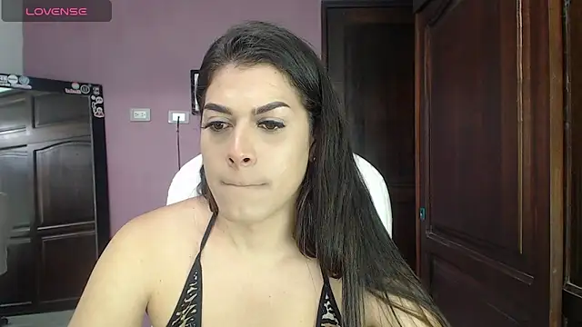 Luciana Ortiz1 online show from January 10, 5:34 pm