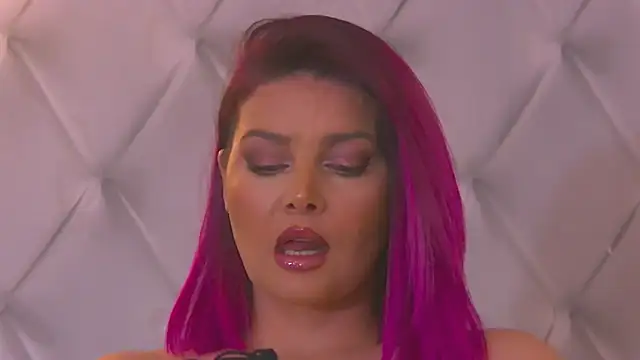 Snapshot of RissaRheys chatting on October 26, 7:42 pm RissaRheys online show from October 26, 7:42 pm