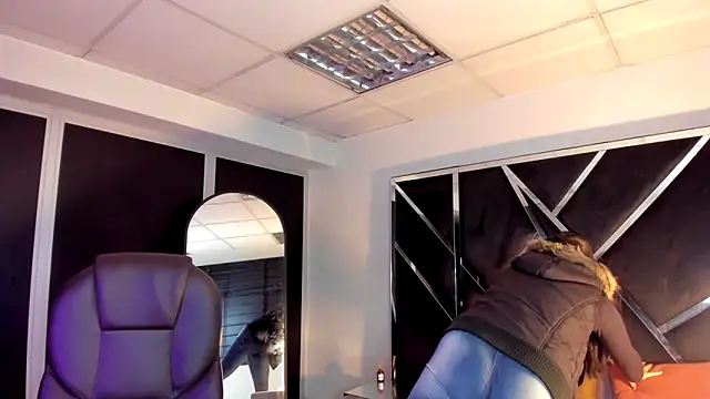 Ivanna18 x online show from October 11, 3:17 am