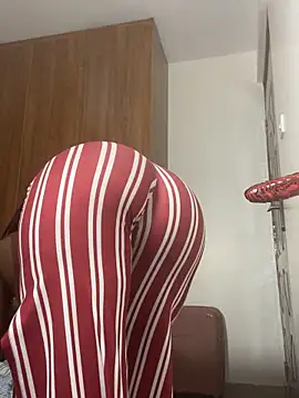 Rose berry online show from September 21, 6:20 pm