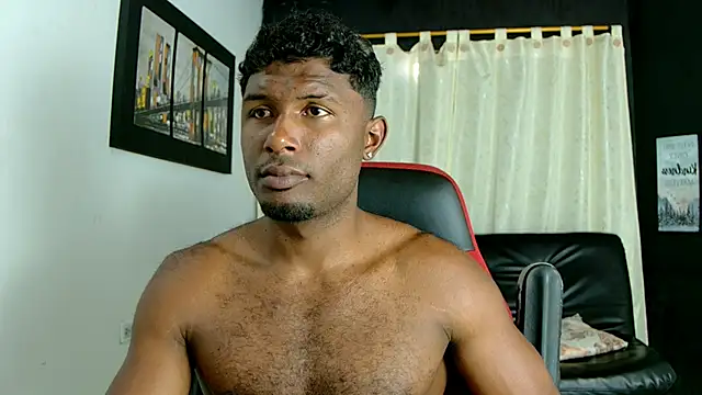 Snapshot of Black_indiian chatting on October 25, 4:35 pm Black indiian online show from October 25, 4:35 pm