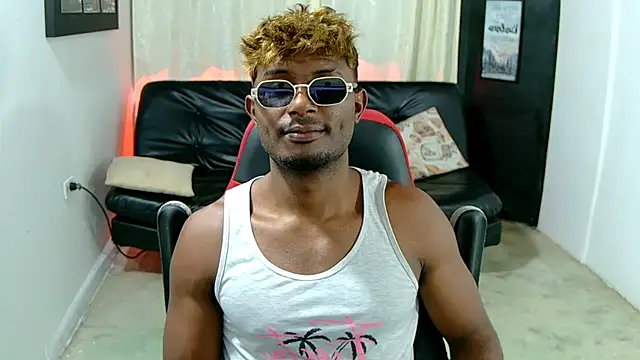 Snapshot of Black_indiian chatting on November 26, 5:25 pm Black indiian online show from November 26, 5:25 pm