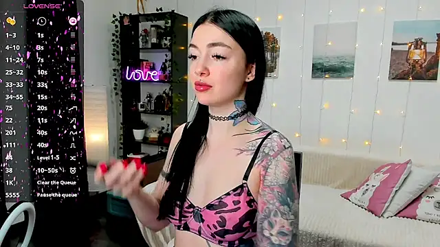 Magic Allie online show from February 6, 8:13 pm