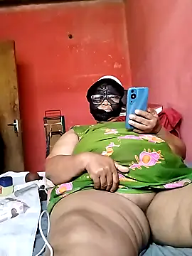 naughtygrannyXXX online show from September 22, 9:11 am