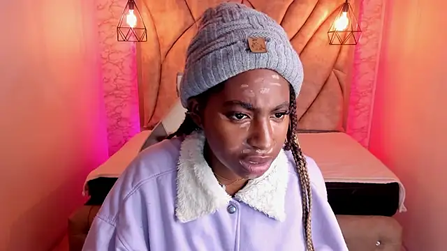 Queen perla  online show from February 16, 1:38 pm