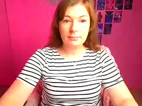 Snapshot of Lissmilf chatting on October 25, 11:40 am Lissmilf online show from October 25, 11:40 am