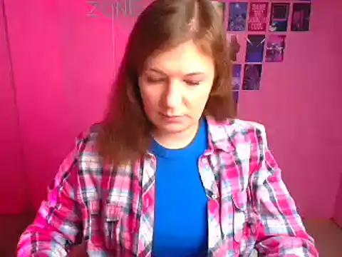 Snapshot of Lissmilf chatting on November 8, 12:38 pm Lissmilf online show from November 8, 12:38 pm