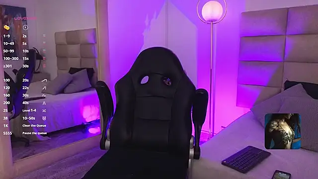 Snapshot of mssjulia chatting on January 10, 11:50 pm mssjulia online show from January 10, 11:50 pm