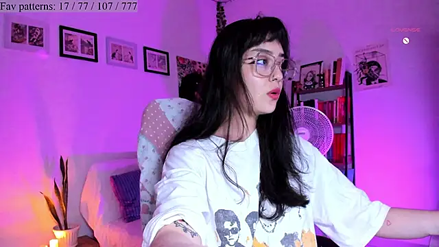 Conlosmichis online show from October 10, 10:53 pm