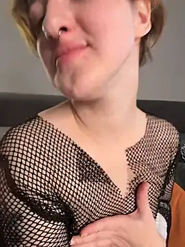 pink8ty online show from November 14, 12:31 am