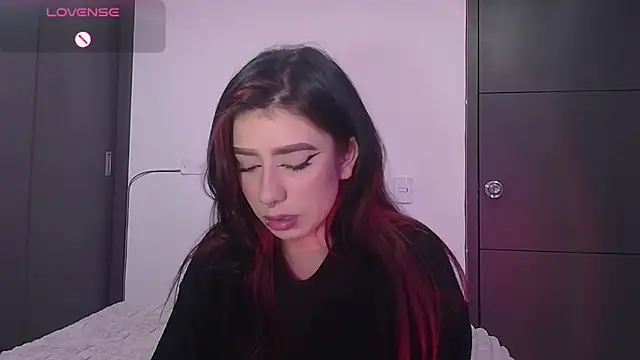 Snapshot of Your_rosalie chatting on September 11, 2:44 am Your rosalie online show from September 11, 2:44 am