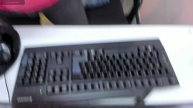 GiaFox  online show from September 23, 12:30 pm