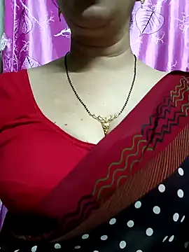 Rosy-B online show from February 1, 6:08 pm