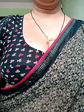 Rosy-B online show from February 19, 6:33 am