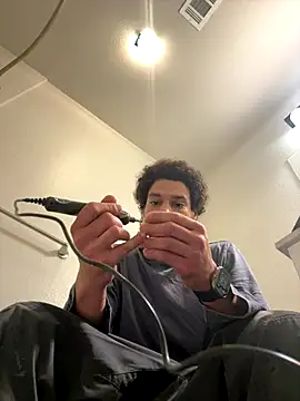 Clearlytothepoint420 online show from December 4, 5:38 am