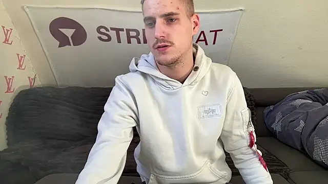 Cookieboy88 online show from February 19, 2:34 pm