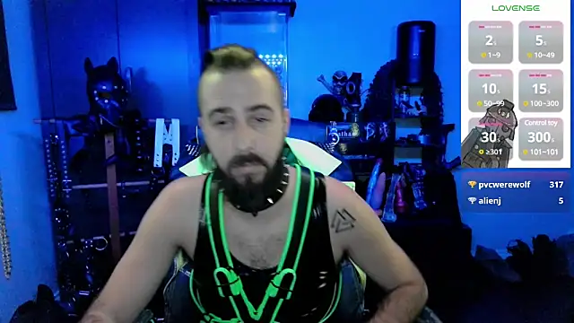 Snapshot of samaelO69 chatting on December 22, 10:58 pm samaelO69 online show from December 22, 10:58 pm