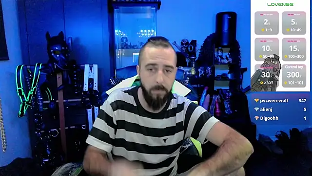 Snapshot of samaelO69 chatting on December 23, 2:02 am samaelO69 online show from December 23, 2:02 am