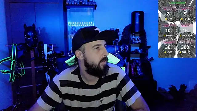 Snapshot of samaelO69 chatting on December 28, 3:04 am samaelO69 online show from December 28, 3:04 am