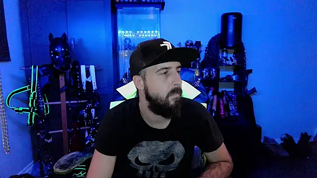 Snapshot of samaelO69 chatting on December 29, 12:30 am samaelO69 online show from December 29, 12:30 am