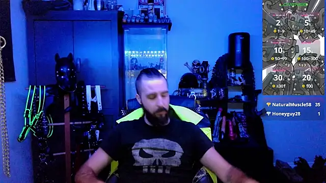 Snapshot of samaelO69 chatting on December 29, 9:39 am samaelO69 online show from December 29, 9:39 am