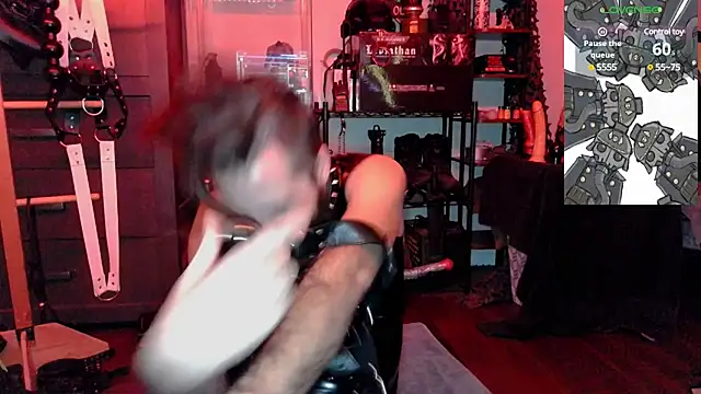 Snapshot of samaelO69 chatting on January 12, 6:49 pm samaelO69 online show from January 12, 6:49 pm