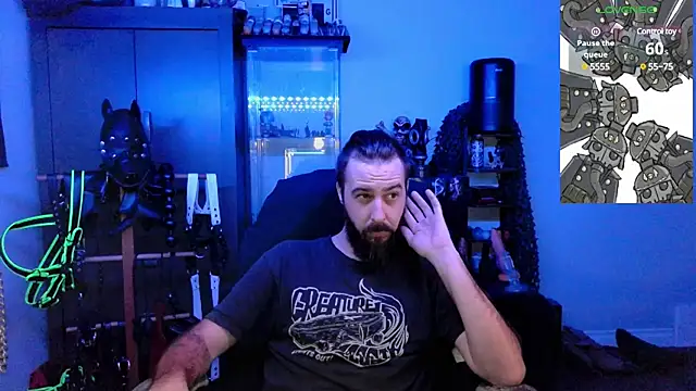 Snapshot of samaelO69 chatting on January 15, 7:23 pm samaelO69 online show from January 15, 7:23 pm