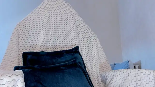 Britney Ross online show from March 22, 6:33 am