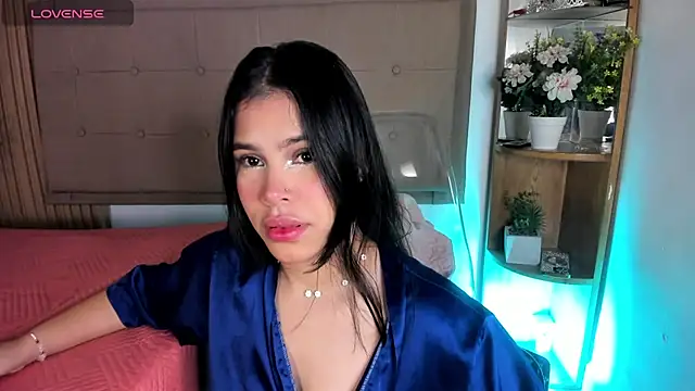 Natasha  Sccott online show from January 27, 2:57 pm