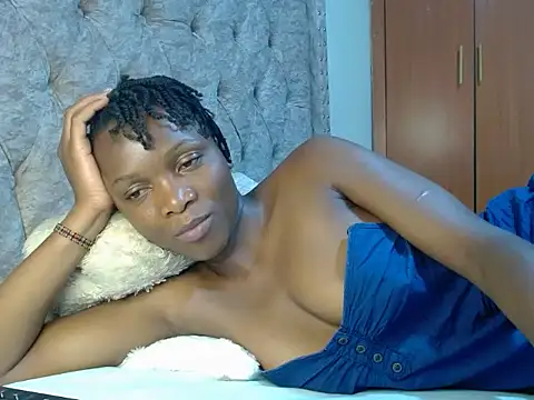 Naughty Girl17 online show from February 22, 9:37 pm