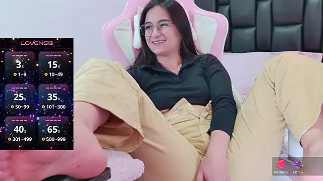 im-eliza online show from February 14, 8:15 pm