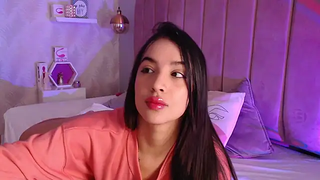 LeenaBrown online show from September 17, 12:51 pm