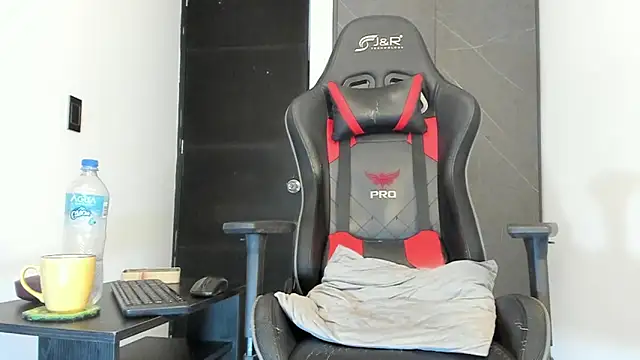 sergiio mesa27 online show from February 20, 11:10 pm