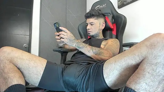 sergiio mesa27 online show from October 5, 2:15 pm