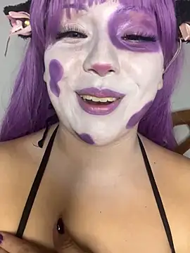 Snapshot of PurpleHaze17 chatting on October 19, 3:40 am PurpleHaze17 online show from October 19, 3:40 am