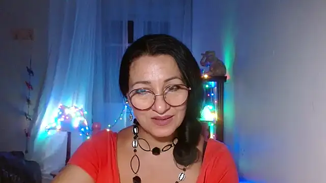 KeisyNeonX online show from September 21, 7:15 pm