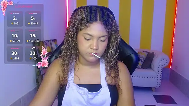 Snapshot of Cristal_War chatting on January 16, 11:48 pm Cristal War online show from January 16, 11:48 pm